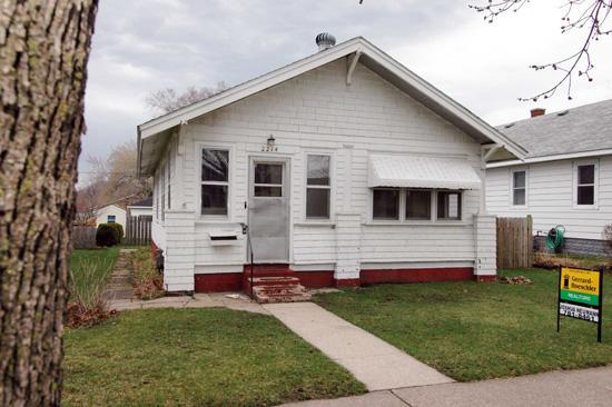 2214 Prospect St., La Crosse, WI 54603
