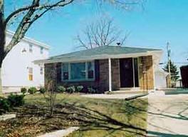 2408 N 114th St., Wauwatosa, WI 53226