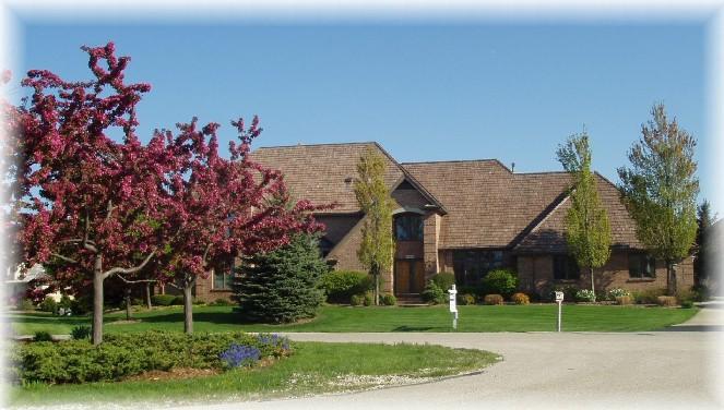 7405 Latigo Cir., Caledonia, WI 53126