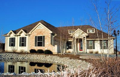 W247N7380 Carol Ann Cir, Lisbon, WI 53089