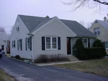 751 N 115th St, Wauwatosa, WI 53226