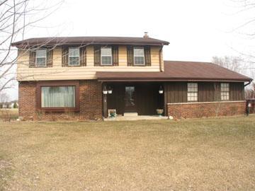 W328S7856 Glen Way Dr., Mukwonago, WI 53149