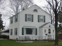 160 E Gauer Cir, Milwaukee, WI 53207