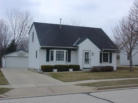 1822 Marliz, Waukesha, WI 53189