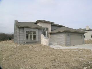 3004 Chancery Ln., Waukesha, WI 53188