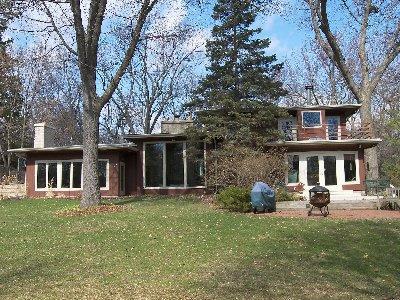 W278N2946 Rocky Point Rd., Pewaukee, WI 53072