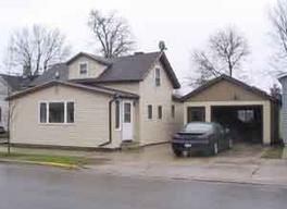 916 Tyler St, La Crosse, WI 54601