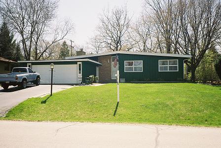 4515 W Parkland Ave., Brown Deer, WI 53223