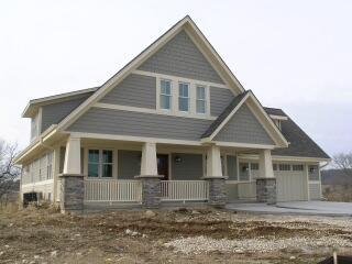 4131 Oakmont Tr., Waukesha, WI 53188