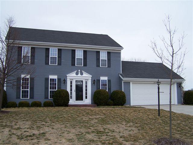 4552 W Valley Dr., Franklin, WI 53132