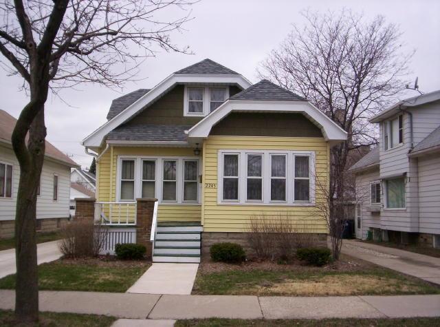 2245 S 36th, Milwaukee, WI 53214