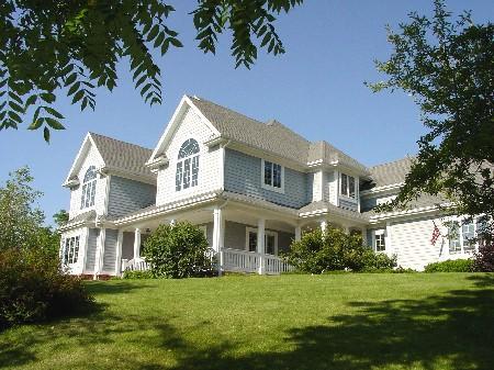 N2988 Lake Forest Cir., Geneva, WI 53147