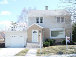 225 Park St., Plymouth, WI 53073