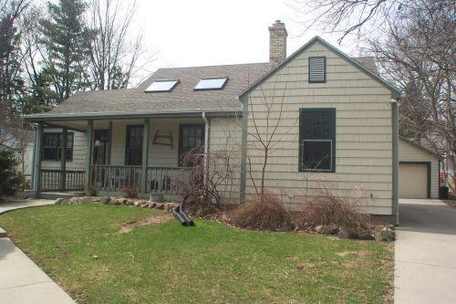 5749 S 114th St., Hales Corners, WI 53130