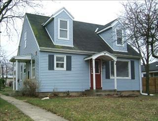 11015 W Harvard Ln., Wauwatosa, WI 53226