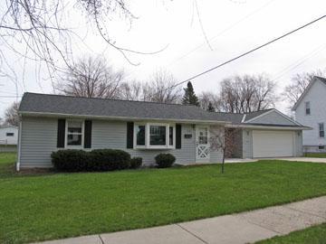 320 Cedar St., Hartford, WI 53027