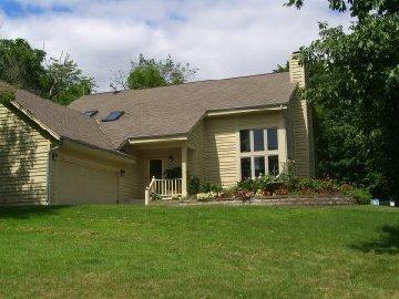 S77W23660 Southwoods Ln., Vernon, WI 53103