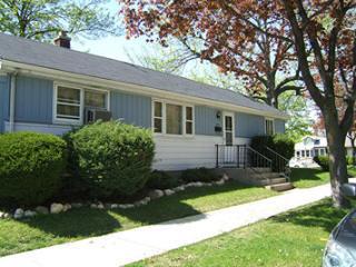 6101 W Fairview Ave, Milwaukee, WI 53214