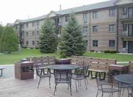 530 N Silverbrook Dr. #117, West Bend, WI 53090