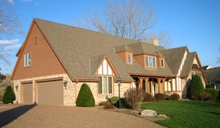 4407 Hawk Hollow, Racine, WI 53403