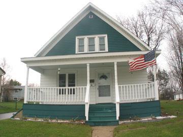 749 Armour Rd., Oconomowoc, WI 53066