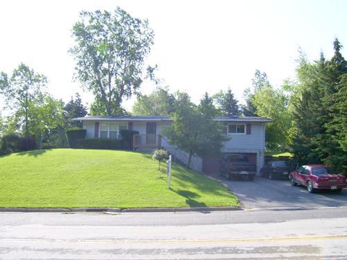 630 Dartmouth Dr., Sheboygan Falls, WI 53085
