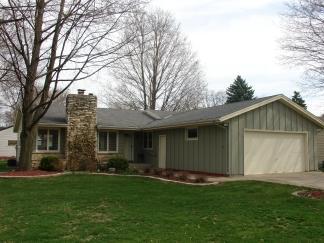 638 E Roland St., Oconomowoc, WI 53066