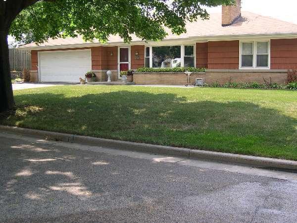 3139 N Knoll Blvd., Wauwatosa, WI 53222