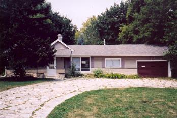 8043 N 44th St., Brown Deer, WI 53223
