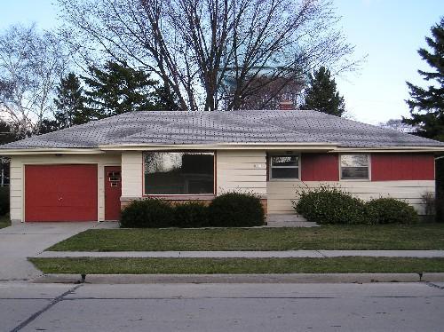 1411 N 10th St., Manitowoc, WI 54220