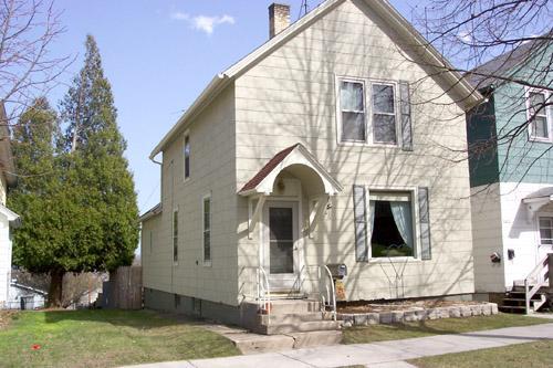 1433 S 11th St., Sheboygan, WI 53081