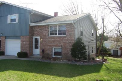 1222 N 9th Ave, West Bend, WI 53090
