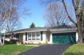 510 E Laverne Dr., Oak Creek, WI 53154