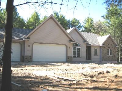 7855 Indian Lore Rd. #3, Farmington, WI 53090