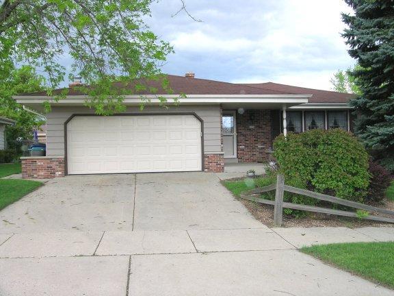 2130 E Oak St., Oak Creek, WI 53154