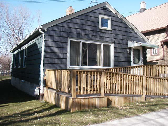 344 E Dewey Pl., Milwaukee, WI 53207