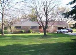 3615 W Mangold Ave., Greenfield, WI 53221