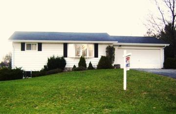 4468 N Hidden Valley Dr., Lima, WI 53085