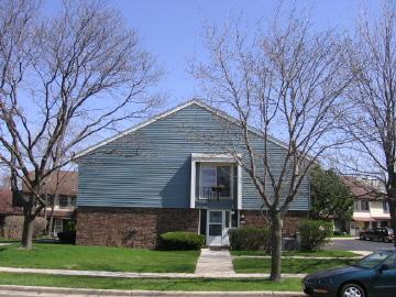 1922 W Salem St., Milwaukee, WI 53221