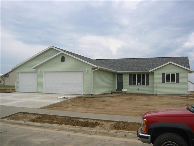 204 Grant St., Holmen, WI 54636