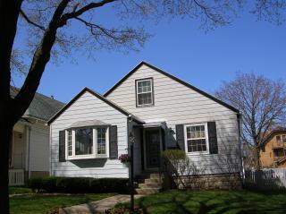 3447 S 11th St., Milwaukee, WI 53215