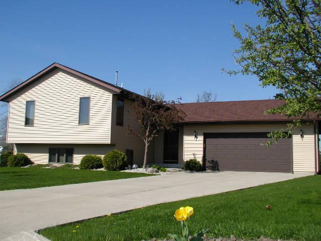 1008 Kraemer Ct., Watertown, WI 53098