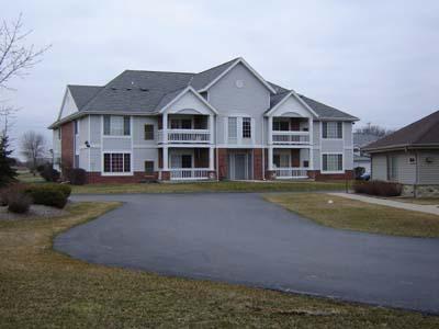 3640 E Barbara Ct. #204, Oak Creek, WI 53154