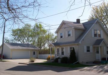 2514 Riverside Dr., La Crosse, WI 54601