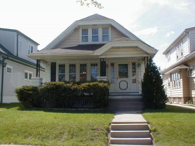 3251 S 11th St., Milwaukee, WI 53215