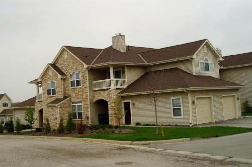9337 S Cobblestone Way #H, Franklin, WI 53132
