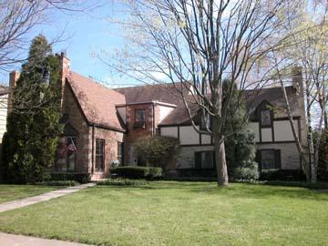 633 E Lake View, Whitefish Bay, WI 53217