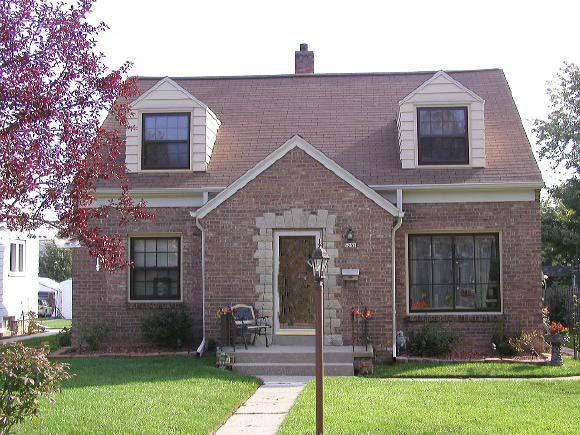 3250 S 44th St, Greenfield, WI 53219