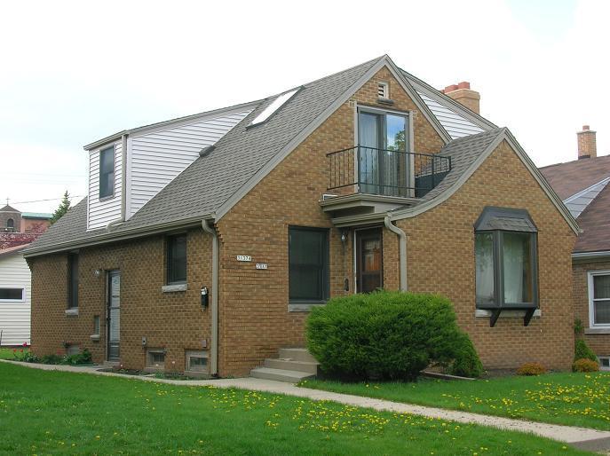 3137 S 39th St, Milwaukee, WI 53215