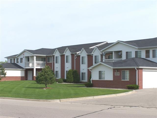 8580 Lexington Pl. #11, Pleasant Prairie, WI 53158